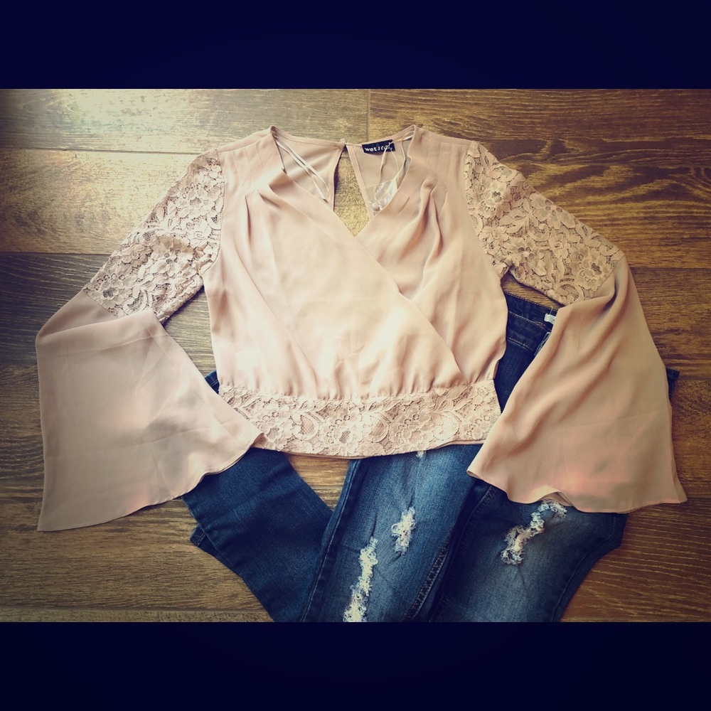 Wet Seal Crop Top Small light pink